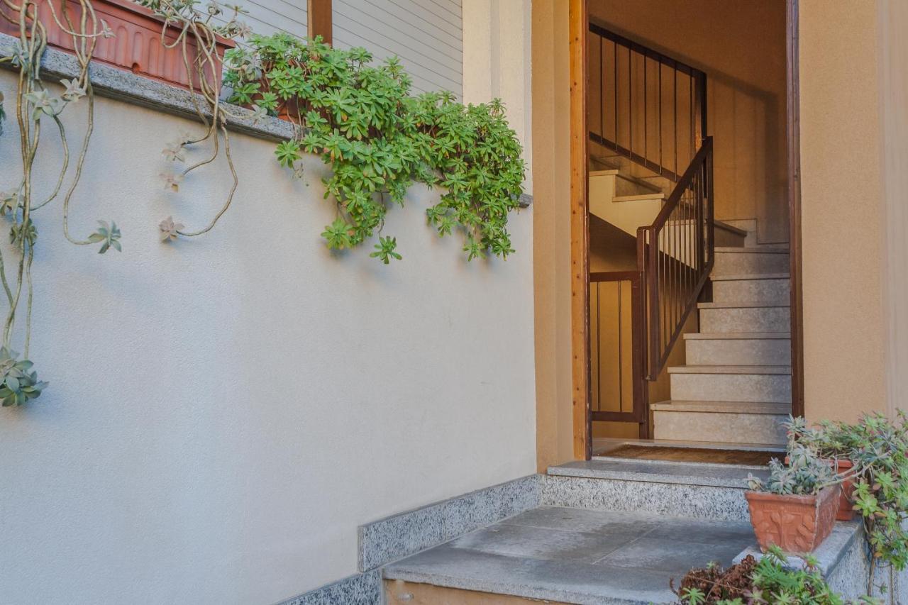 Carina Apartment Беладжо Екстериор снимка